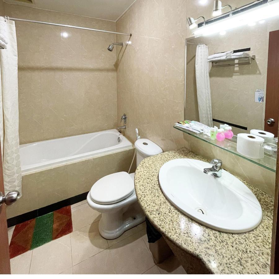 Ocean Bay Hotel Nha Trang Zewnętrze zdjęcie