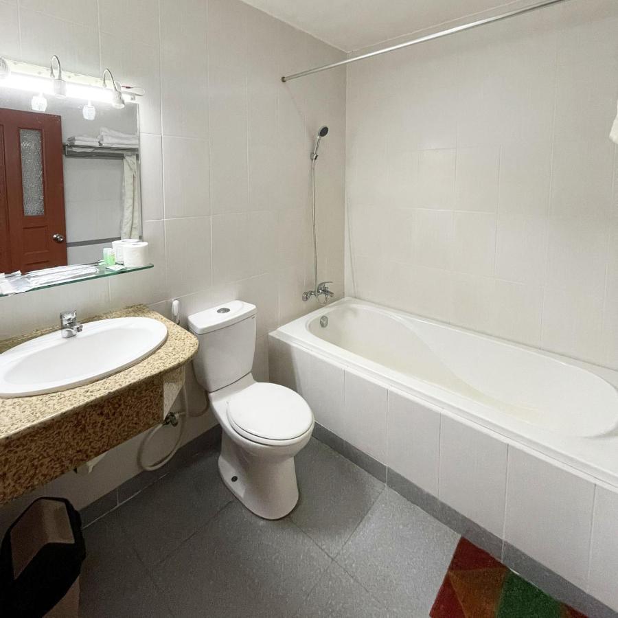 Ocean Bay Hotel Nha Trang Zewnętrze zdjęcie